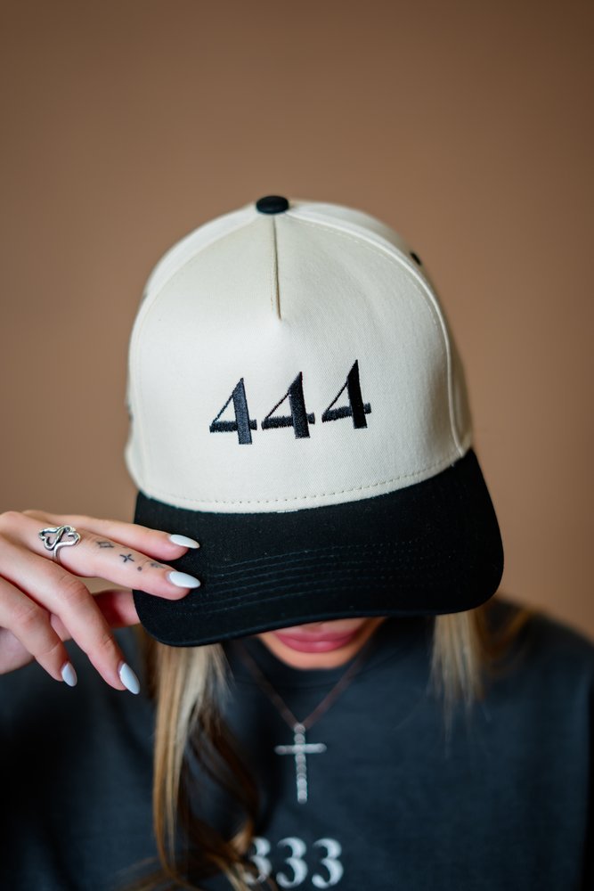 444 snapback 